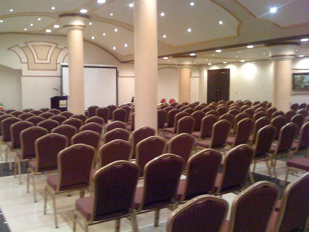 Atlantic Palace Hotel Pointe Noire Exterior foto
